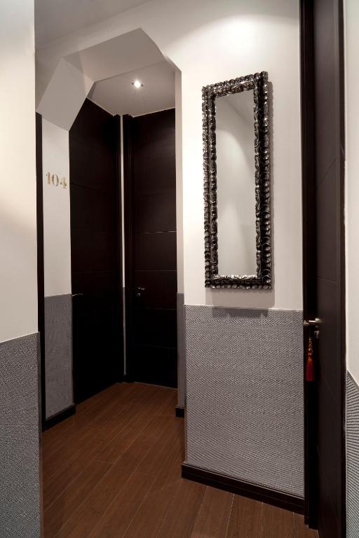 Thc Latina Hostel Madrid Dış mekan fotoğraf