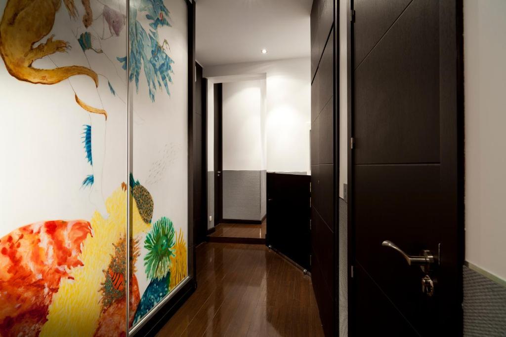 Thc Latina Hostel Madrid Dış mekan fotoğraf